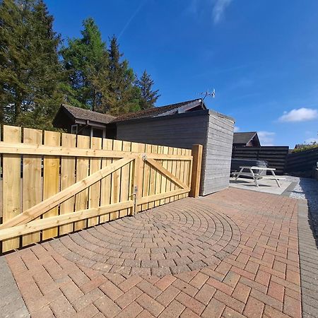 Cairnyard Lodges - Woodrow Beeswing Exteriör bild